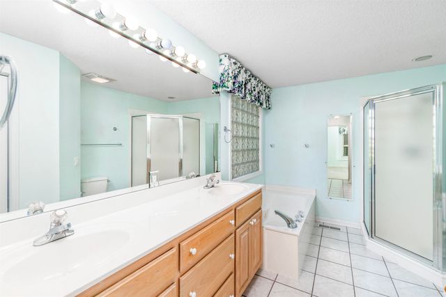 11 Campeon Court, Hot Springs Village, AR 71909