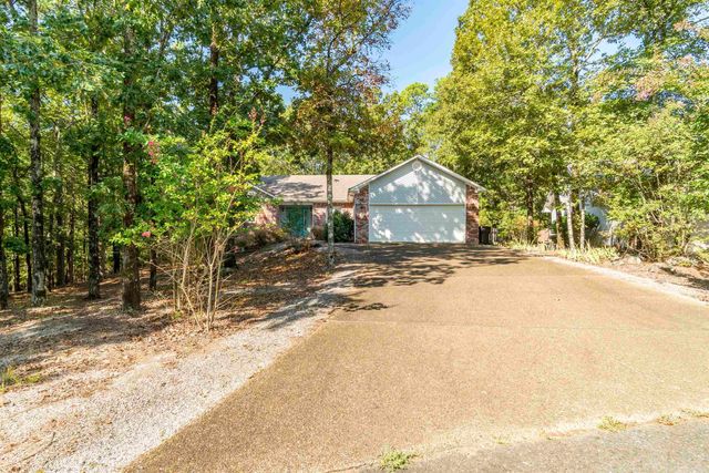 11 Campeon Court, Hot Springs Village, AR 71909