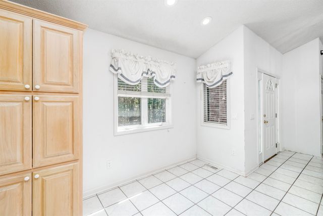 11 Campeon Court, Hot Springs Village, AR 71909