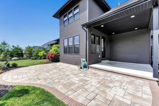 1782 ARBOR GATE LANE, Green Bay, WI 54311