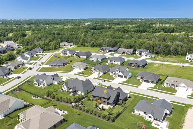 1782 ARBOR GATE LANE, Green Bay, WI 54311