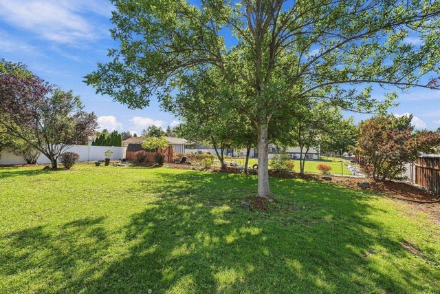 11106 E 33rd Ave, Spokane Valley, WA 99206