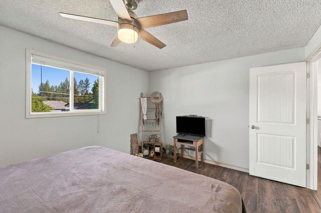 11106 E 33rd Ave, Spokane Valley, WA 99206
