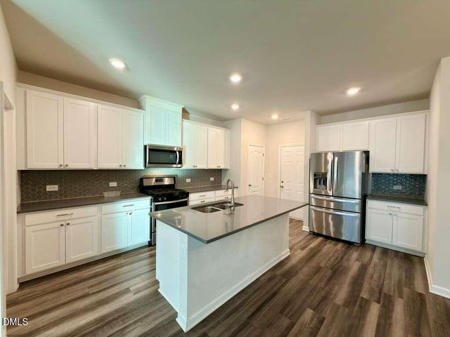 1152 Chestnut Bluff Run, Apex, NC 27502