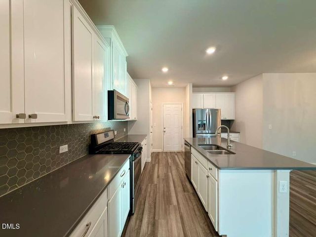1152 Chestnut Bluff Run, Apex, NC 27502