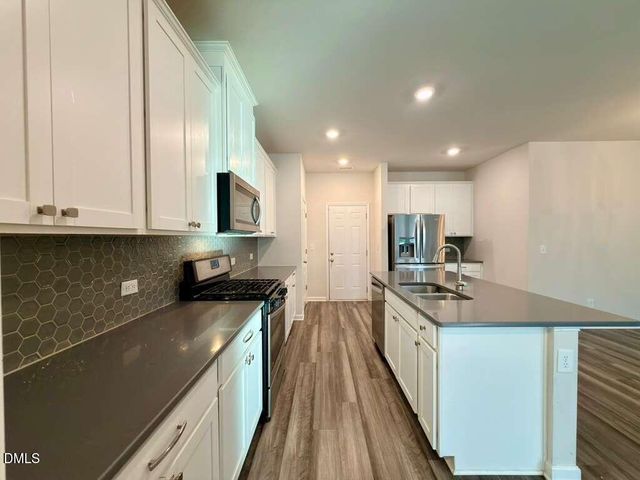 1152 Chestnut Bluff Run, Apex, NC 27502