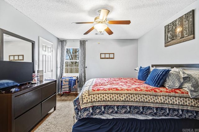 306 Meadow Creek Drive, Benton, AR 72015