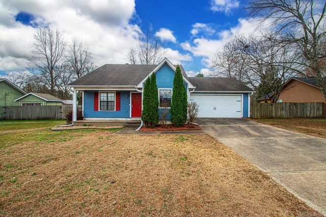 306 Meadow Creek Drive, Benton, AR 72015