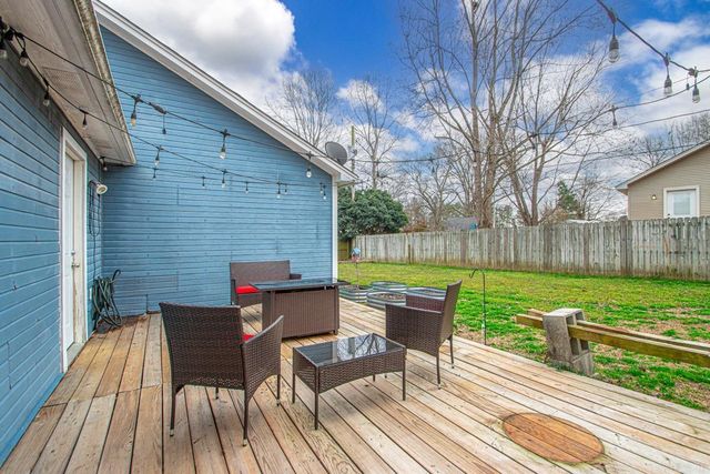 306 Meadow Creek Drive, Benton, AR 72015