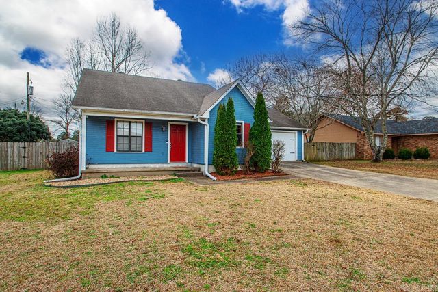 306 Meadow Creek Drive, Benton, AR 72015