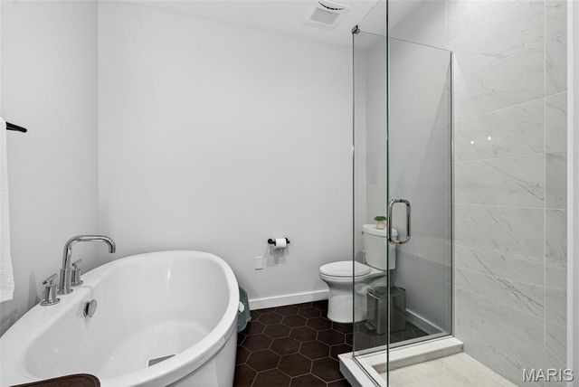 215 N Sarah Street 7, St Louis, MO 63108