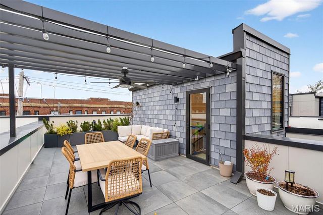 215 N Sarah Street 7, St Louis, MO 63108