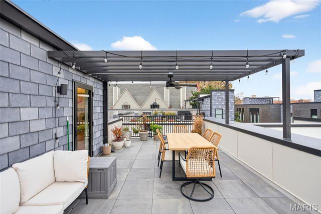 215 N Sarah Street 7, St Louis, MO 63108