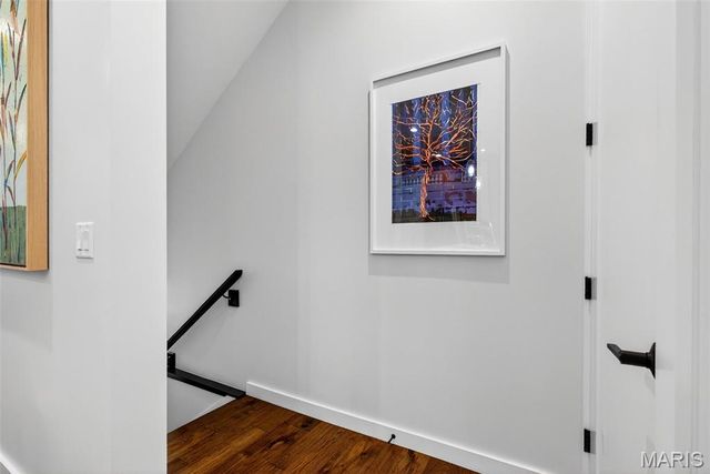 215 N Sarah Street 7, St Louis, MO 63108