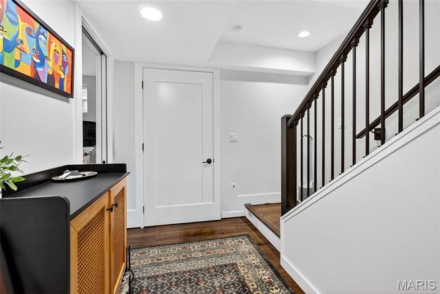 215 N Sarah Street 7, St Louis, MO 63108