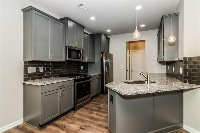 3023 Creekside Overlook Way, Austell, GA 30168