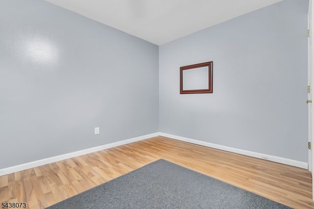 3 Kadel Dr, Mount Arlington Boro, NJ 07856