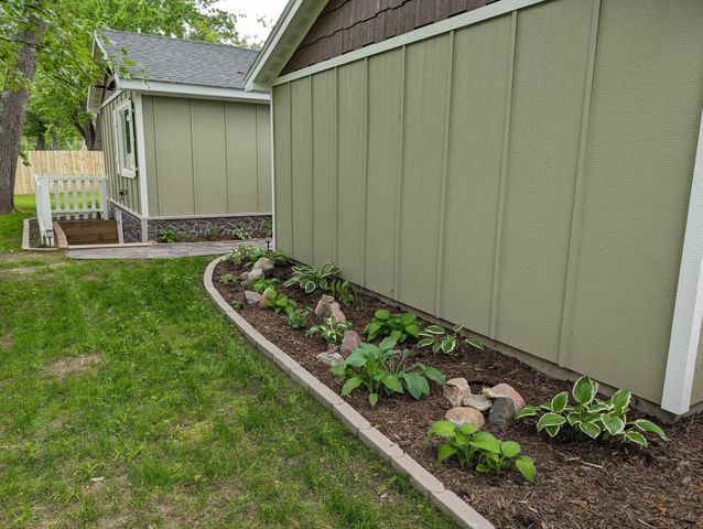 19040 Love Lake Road, Brainerd, MN 56401