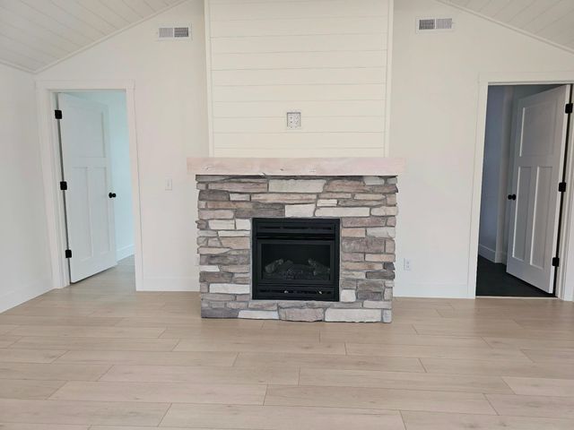 19040 Love Lake Road, Brainerd, MN 56401