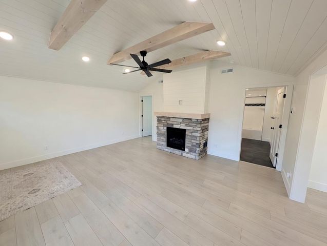 19040 Love Lake Road, Brainerd, MN 56401