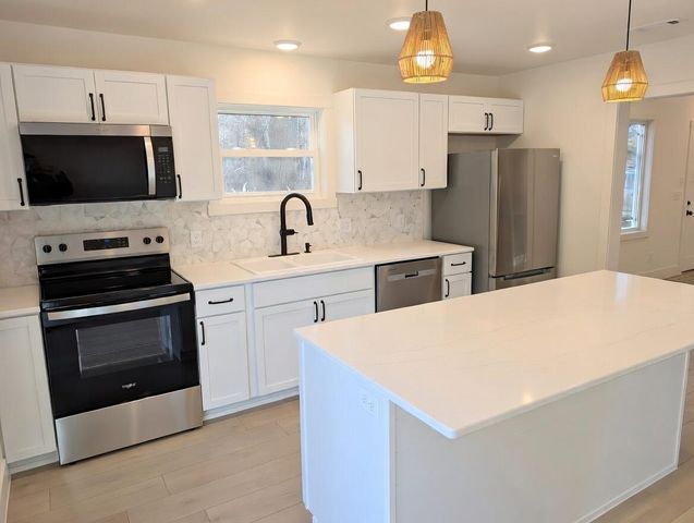 19040 Love Lake Road, Brainerd, MN 56401