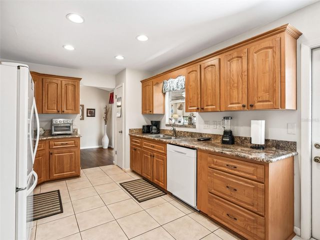 2003 TWEED COURT, Leesburg, FL 34788