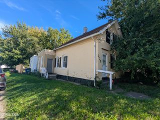 205 Courtland Avenue, Toledo, OH 43609