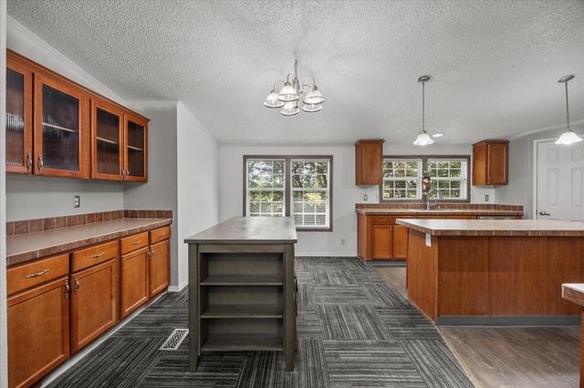 10582 Grabbs Lane, Terrell, TX 75161