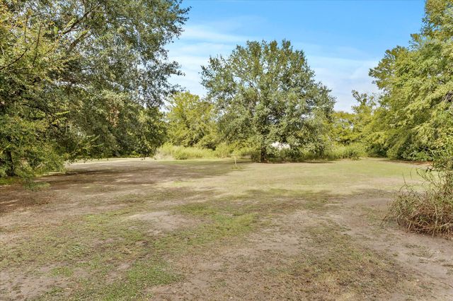 10582 Grabbs Lane, Terrell, TX 75161