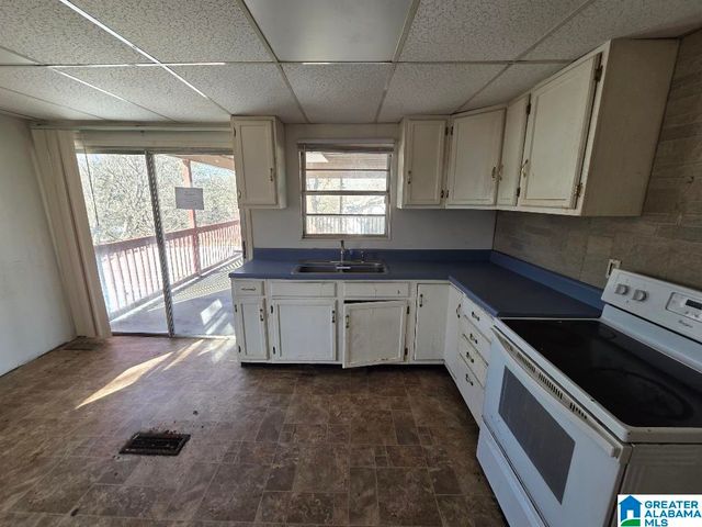 804 DELTA STREET, Bessemer, AL 35020