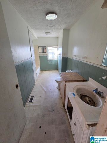 804 DELTA STREET, Bessemer, AL 35020