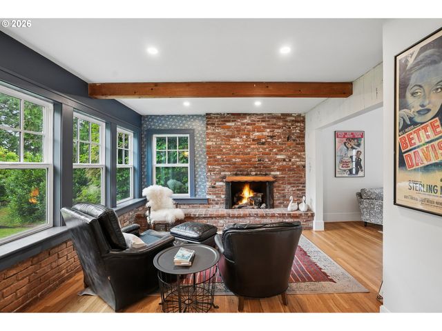 604 VAN BUREN St, Oregon City, OR 97045
