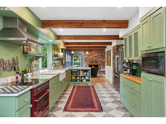 604 VAN BUREN St, Oregon City, OR 97045