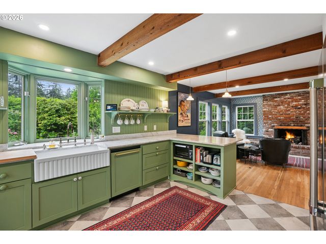 604 VAN BUREN St, Oregon City, OR 97045