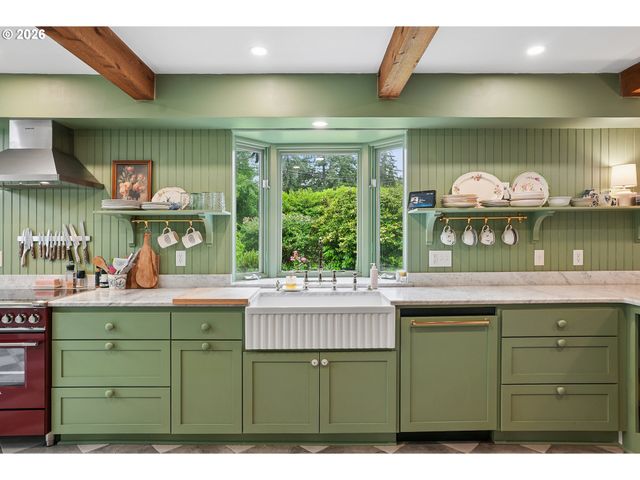 604 VAN BUREN St, Oregon City, OR 97045