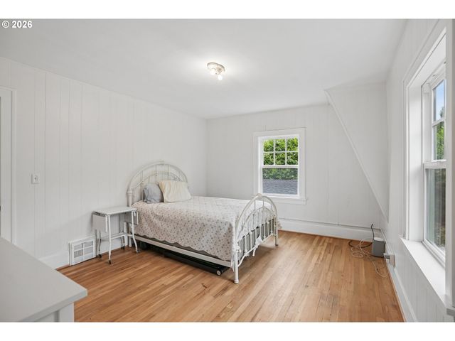 604 VAN BUREN St, Oregon City, OR 97045