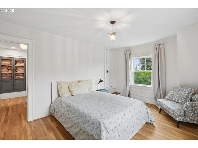 604 VAN BUREN St, Oregon City, OR 97045