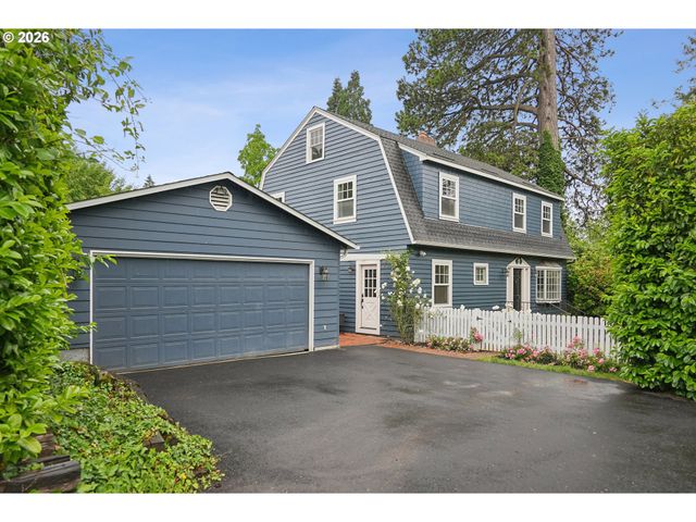 604 VAN BUREN St, Oregon City, OR 97045