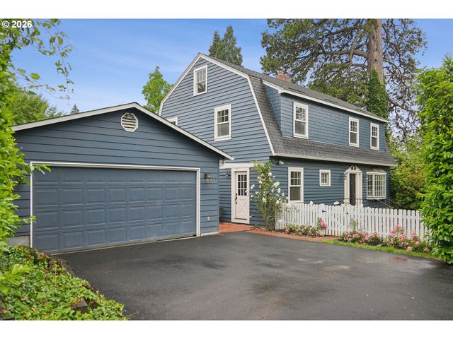 604 VAN BUREN St, Oregon City, OR 97045