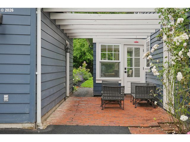 604 VAN BUREN St, Oregon City, OR 97045
