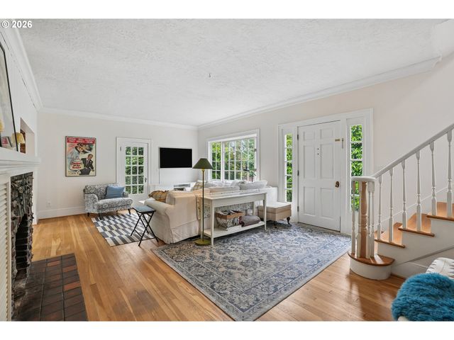 604 VAN BUREN St, Oregon City, OR 97045