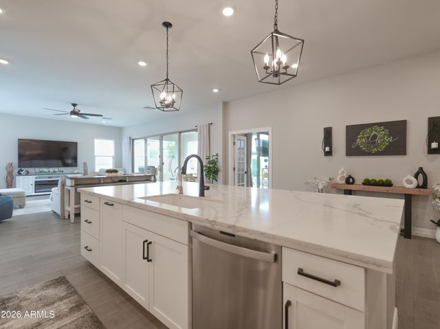22753 E NIGHTINGALE Road, Queen Creek, AZ 85142