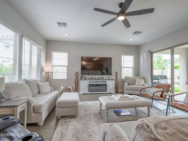 22753 E NIGHTINGALE Road, Queen Creek, AZ 85142