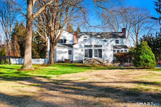 86 Maple Avenue South, Westport, CT 06880