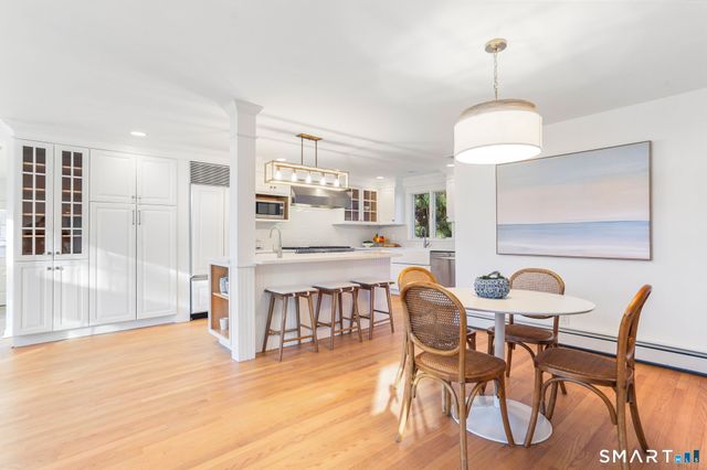 86 Maple Avenue South, Westport, CT 06880