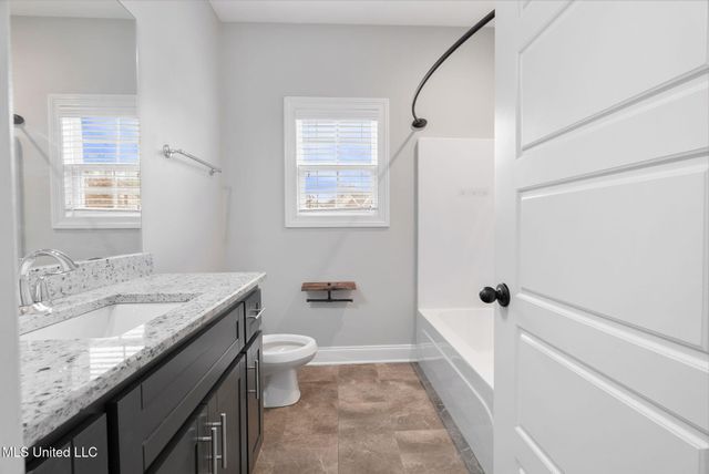 2931 Chattering Lane, Southaven, MS 38672