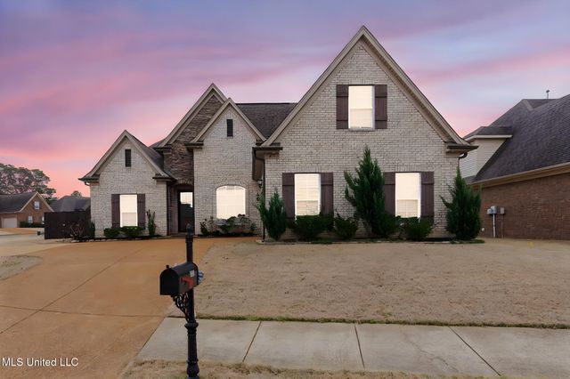 2931 Chattering Lane, Southaven, MS 38672