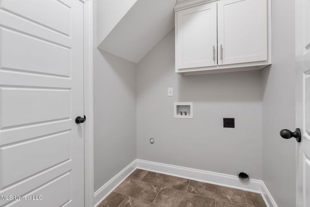 2931 Chattering Lane, Southaven, MS 38672