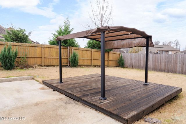 2931 Chattering Lane, Southaven, MS 38672