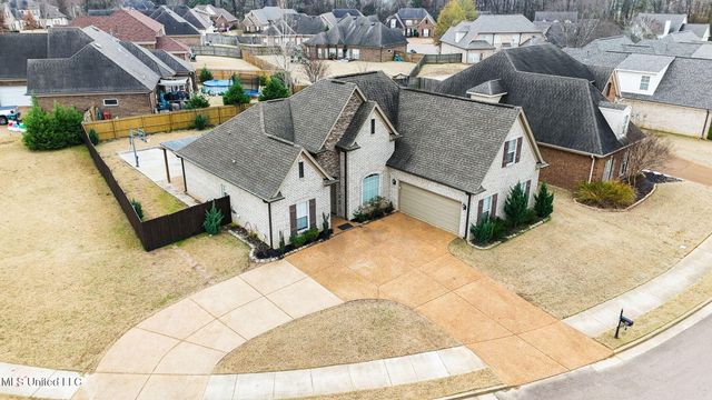 2931 Chattering Lane, Southaven, MS 38672